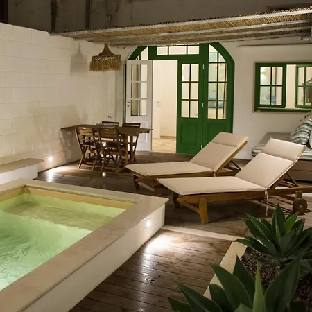 Dimora Sardaro Luxury Apartment *